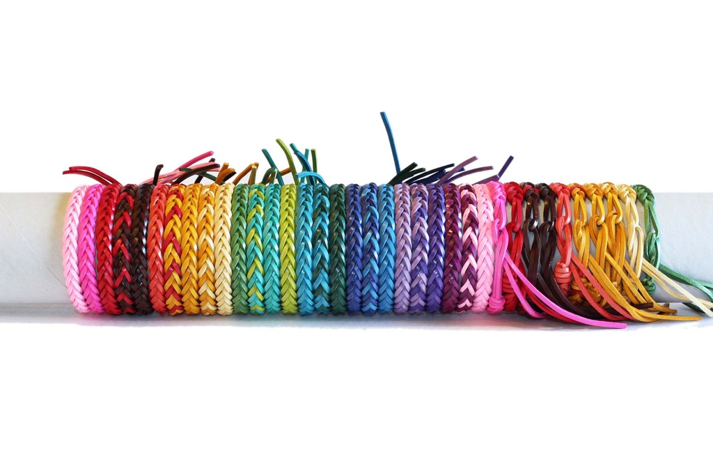 BRACCIALE CUOIO TRECCE   COLORI ASS. 