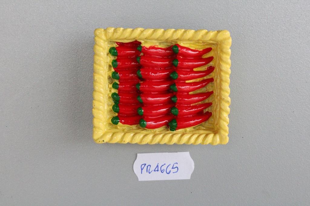 MAGNETE RESINA CESTO PEPERONCINO 