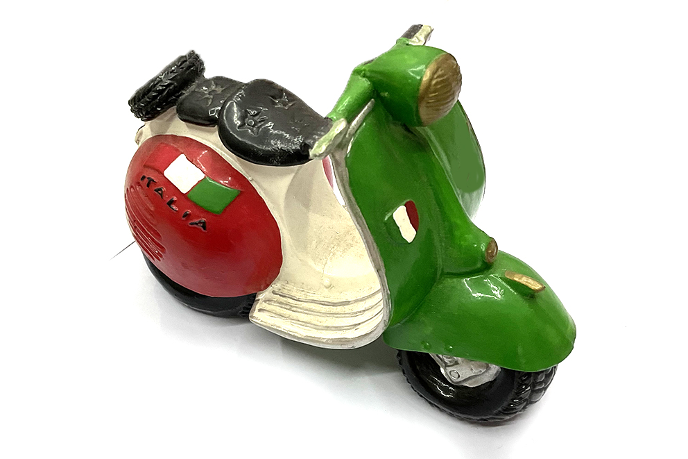 MOTO RESINA TRICOLORE 15*10 CM